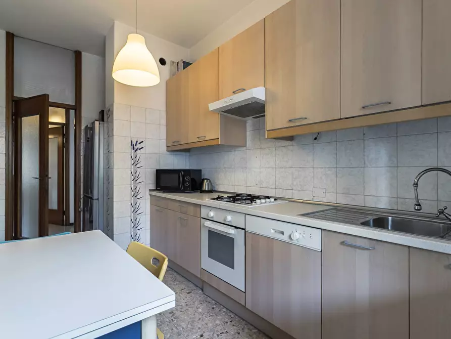 Immagine 4 di Appartamento in affitto  in Via Leopardi 1 a Bergamo