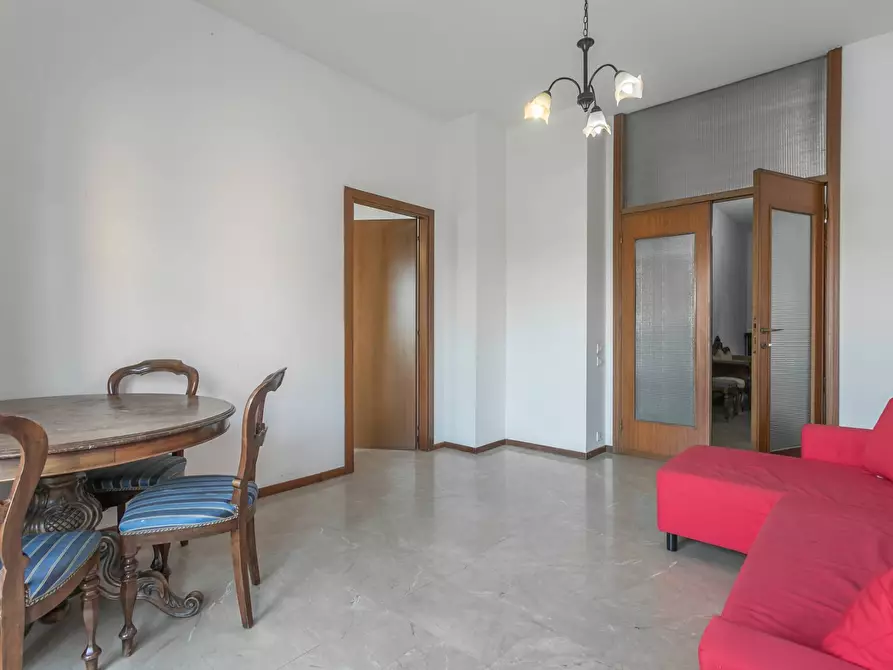 Immagine 6 di Appartamento in affitto  in Via Leopardi 1 a Bergamo