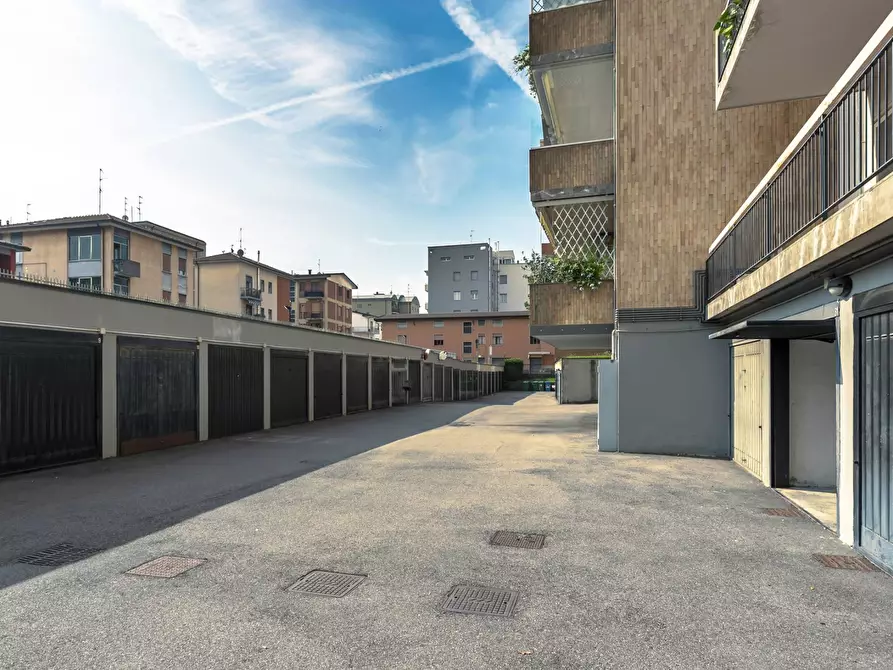 Immagine 22 di Appartamento in affitto  in Via Leopardi 1 a Bergamo