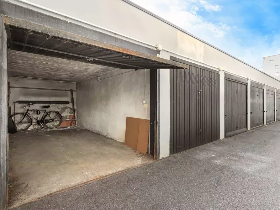 Immagine 23 di Appartamento in affitto  in Via Leopardi 1 a Bergamo