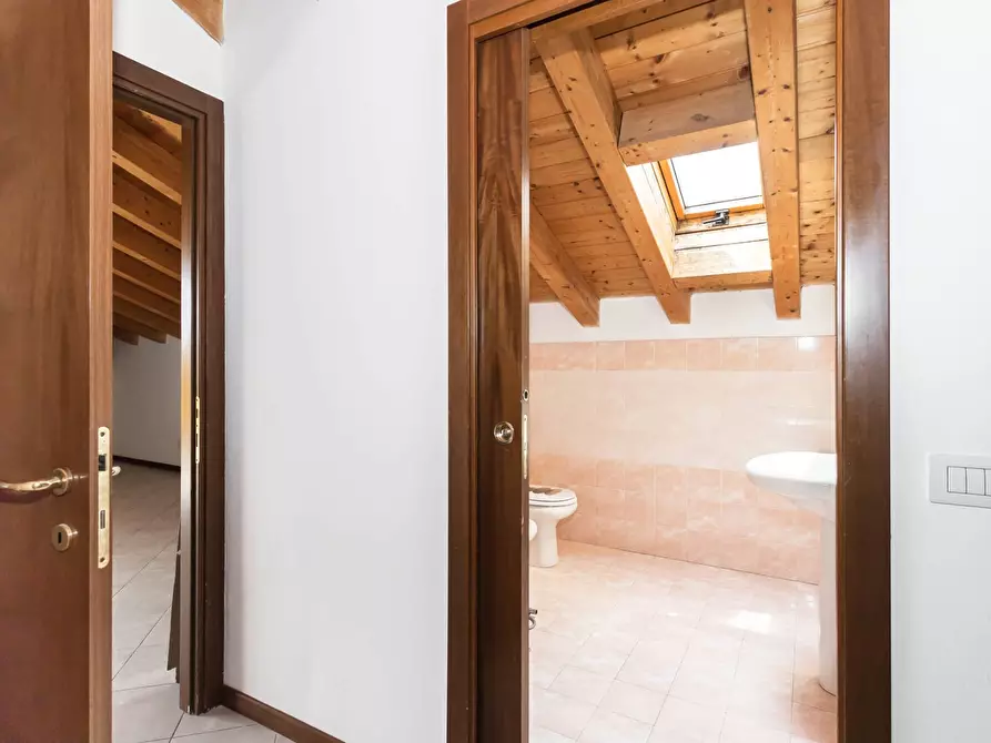 Immagine 6 di Appartamento in affitto  in via San Giovanni Bosco 49 a Bergamo