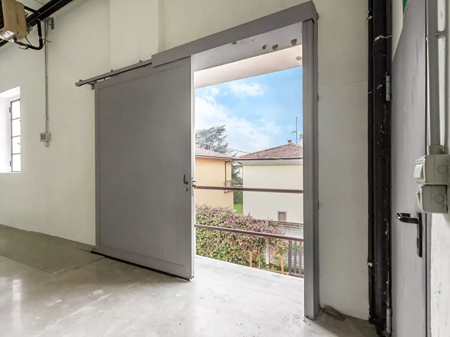 Immagine 12 di Laboratorio in affitto  in Via Piazzolo 5 a Villa D'adda