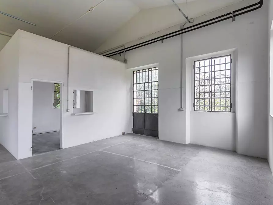 Immagine 4 di Magazzino in affitto  in Via Piazzolo 5 a Villa D'adda