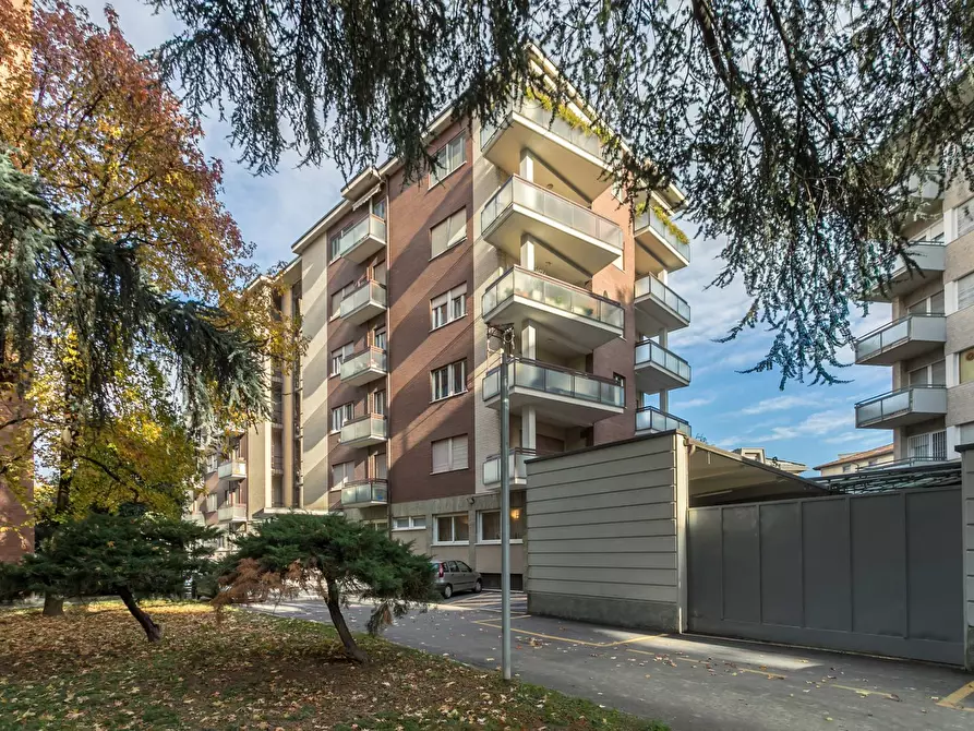 Immagine 34 di Appartamento in affitto  in Via Divisione Julia 5 a Bergamo