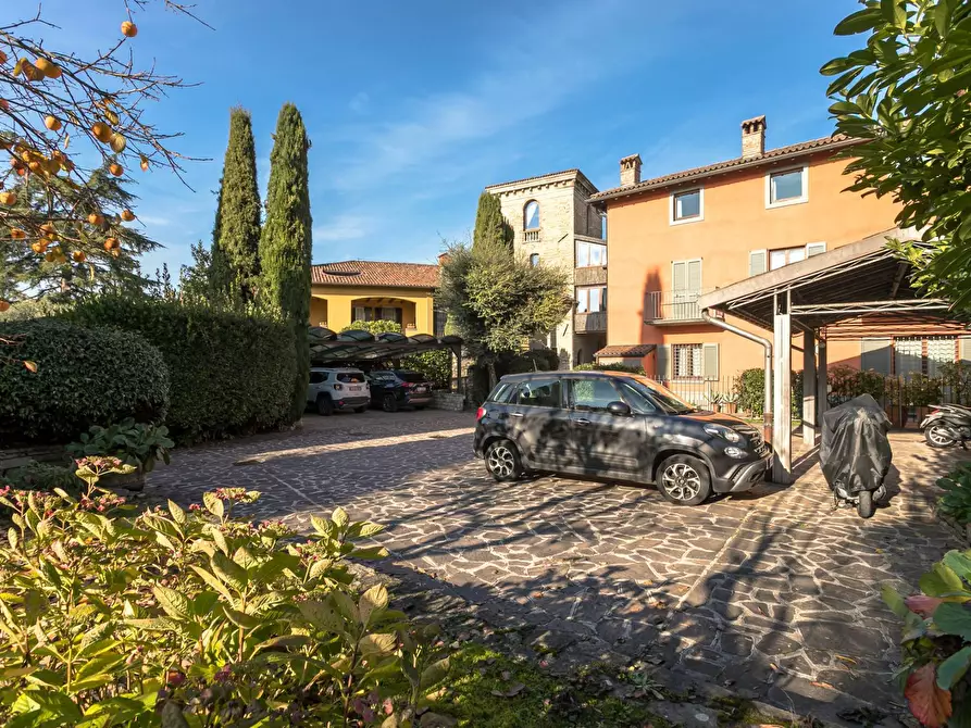 Immagine 26 di Appartamento in affitto  in Via Astino 43 a Bergamo