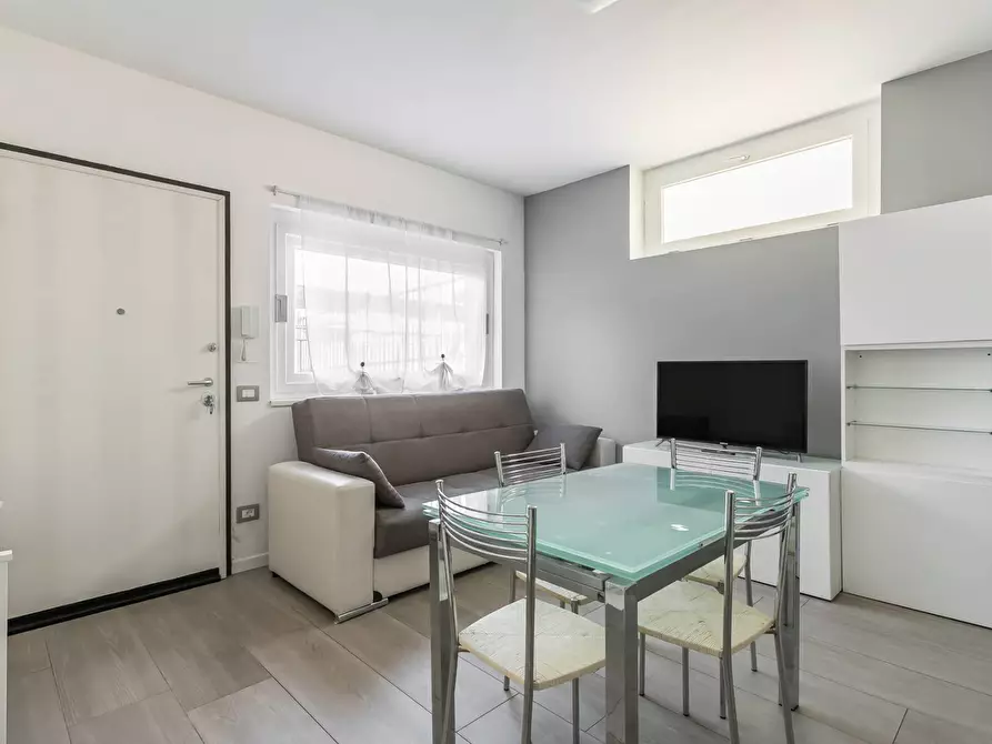 Immagine 3 di Appartamento in affitto  in via Piemonte 7 a Curno