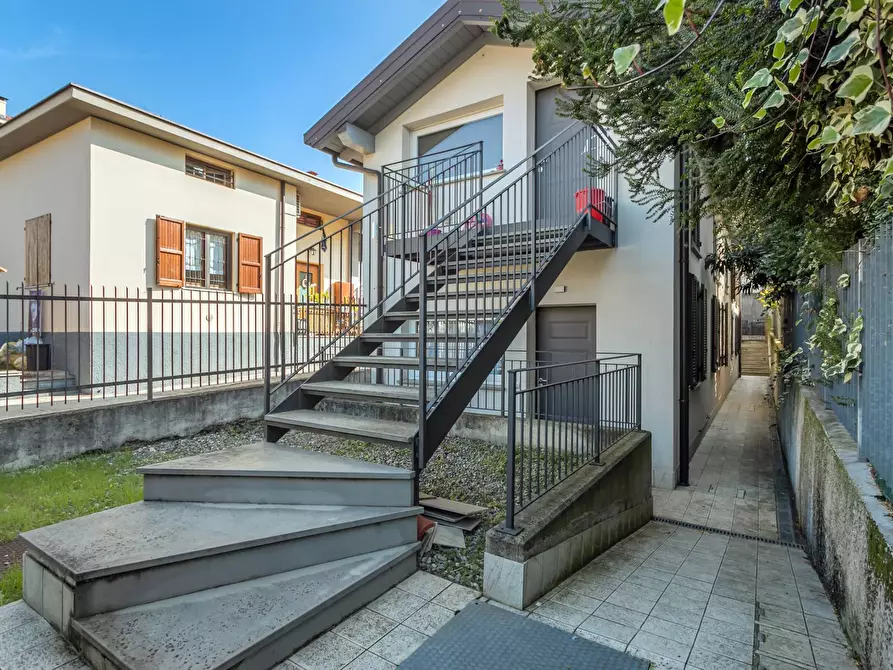 Immagine 16 di Appartamento in affitto  in via Piemonte 7 a Curno