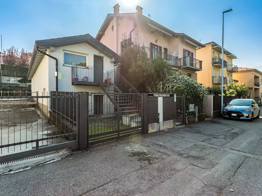 Immagine 20 di Appartamento in affitto  in via Piemonte 7 a Curno