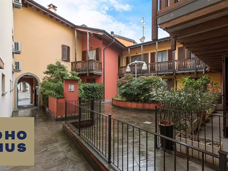 Immagine 17 di Appartamento in vendita  in Passaggio Vecchio Forno 1 a Bottanuco