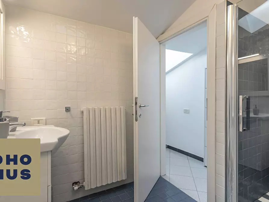 Immagine 15 di Appartamento in vendita  in Pignolo 37 a Bergamo