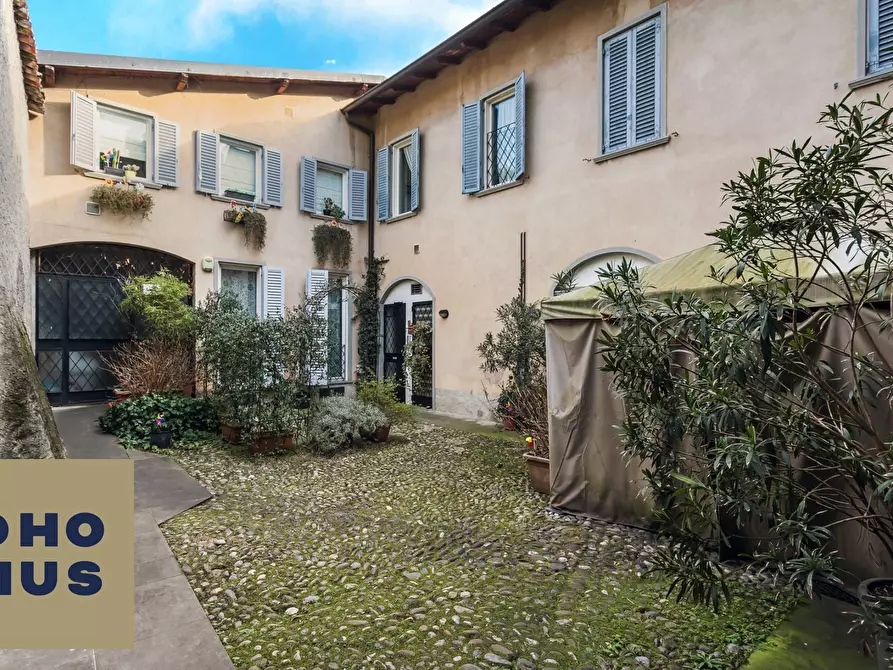 Immagine 18 di Appartamento in vendita  in Pignolo 37 a Bergamo