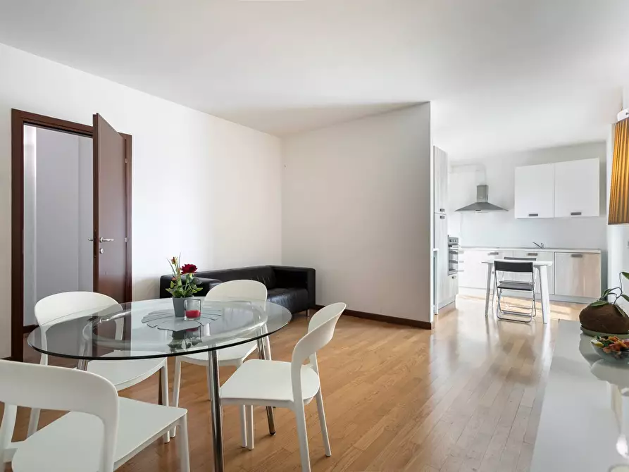 Immagine 1 di Appartamento in affitto  in Via Grumello 10/F a Bergamo