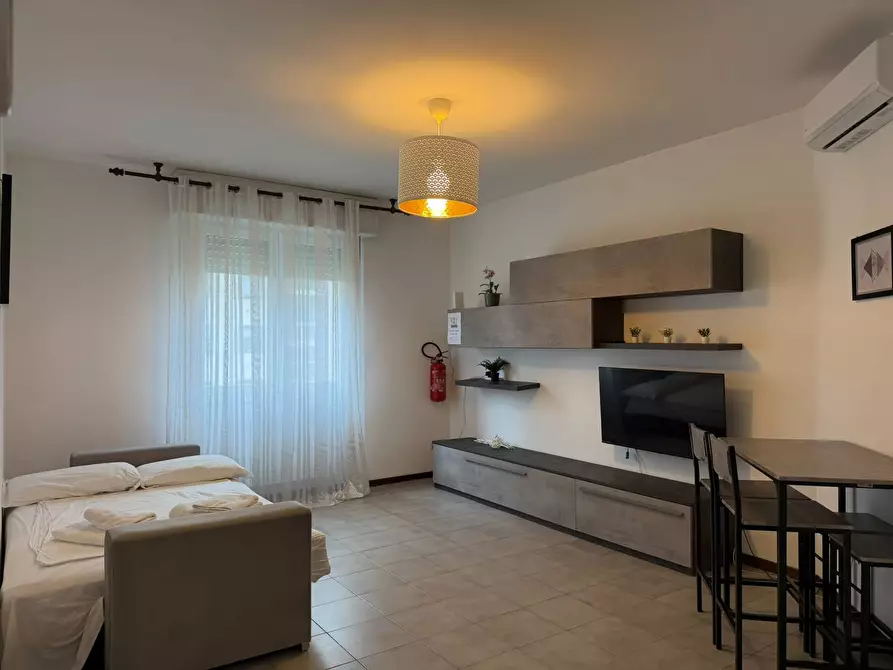 Immagine 2 di Appartamento in affitto  in VIA BORGO PALAZZO 125 a Bergamo