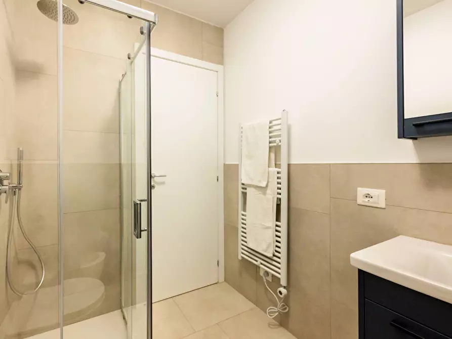 Immagine 15 di Appartamento in affitto  in via xxiv maggio 17 a Bergamo