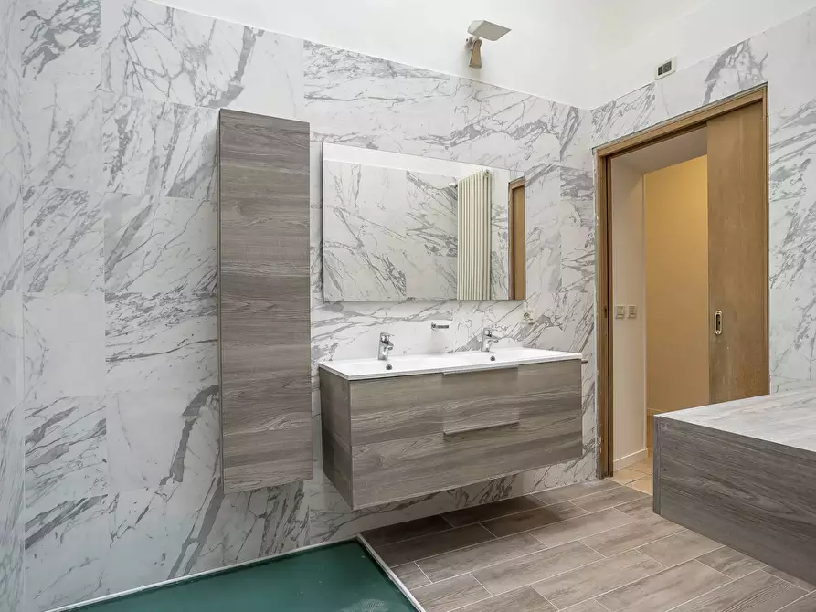 Immagine 20 di Appartamento in affitto  in via pignolo 115 a Bergamo