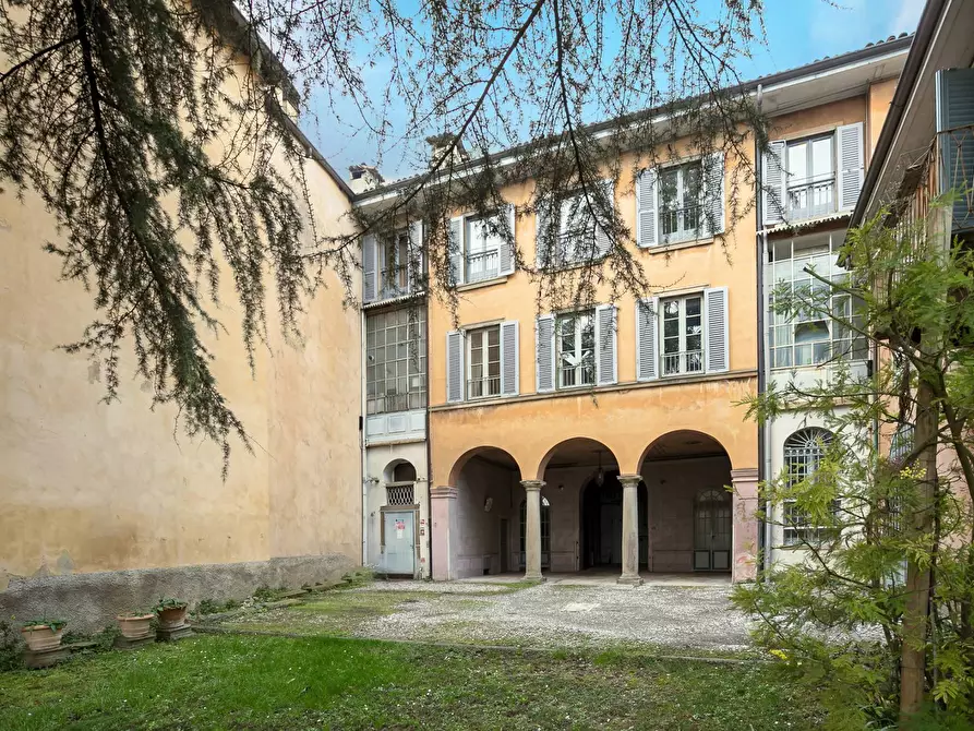 Immagine 28 di Appartamento in affitto  in via pignolo 115 a Bergamo