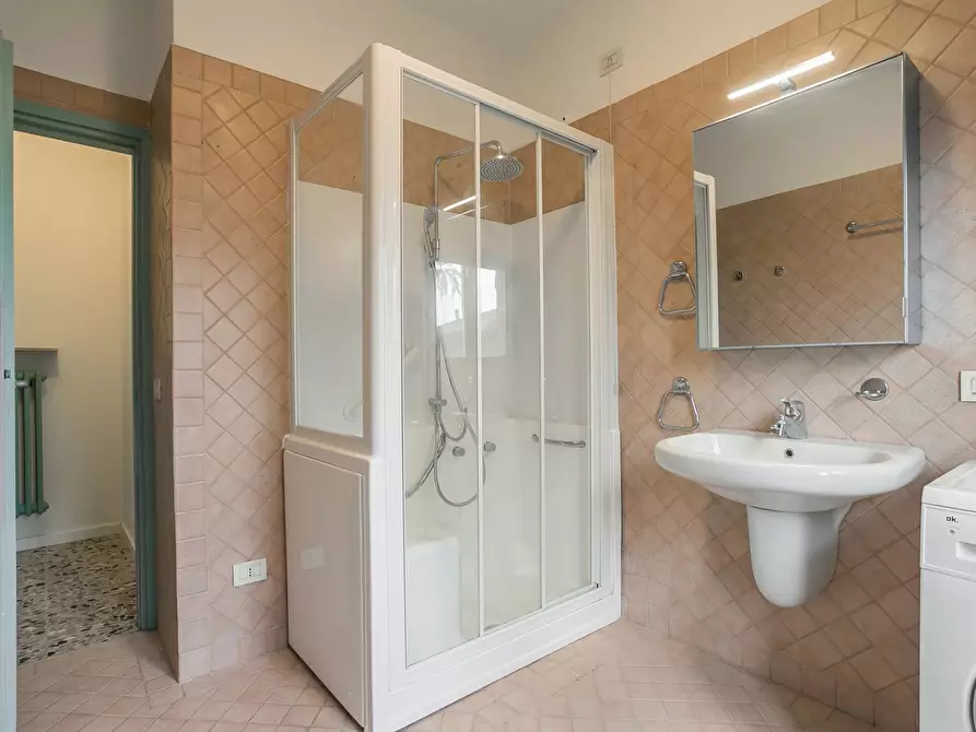 Immagine 14 di Appartamento in affitto  in via pignolo 115 a Bergamo