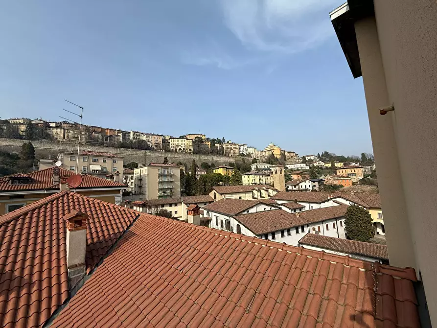 Immagine 7 di Appartamento in affitto  in via locatelli 59 a Bergamo