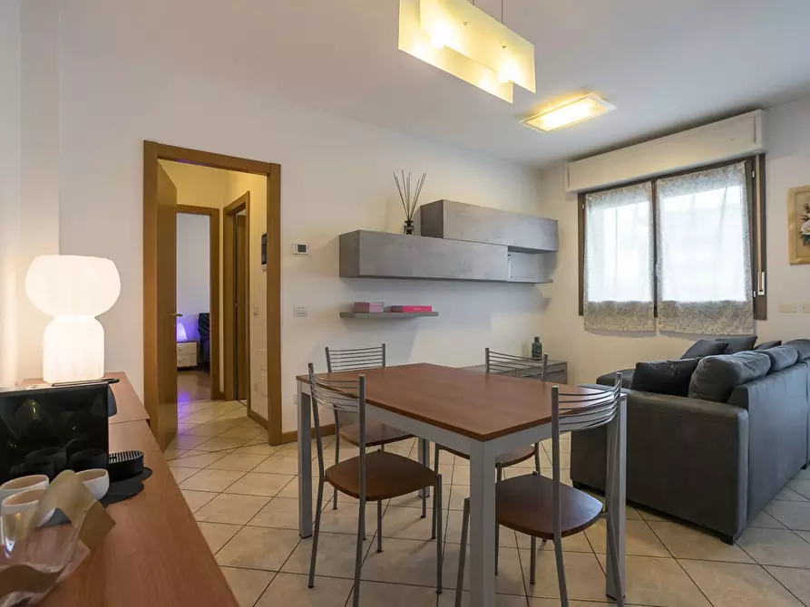 Immagine 3 di Appartamento in affitto  in VIA SAN BERNARDINO 46 a Lallio