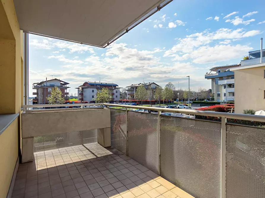 Immagine 7 di Appartamento in affitto  in VIA SAN BERNARDINO 46 a Lallio