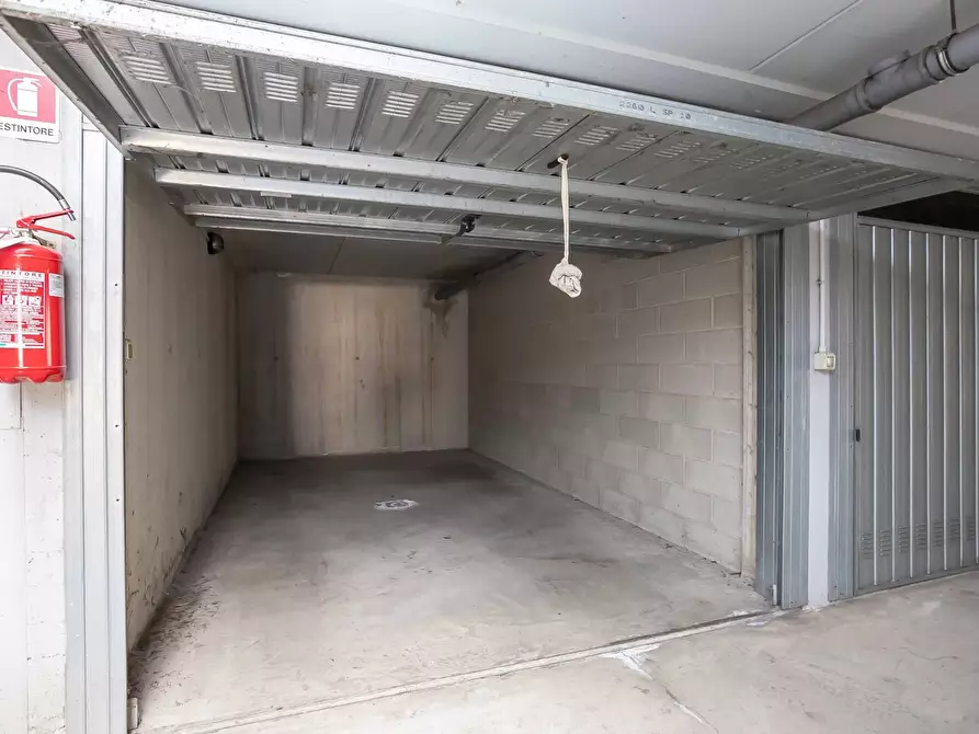 Immagine 26 di Appartamento in affitto  in VIA SAN BERNARDINO 46 a Lallio