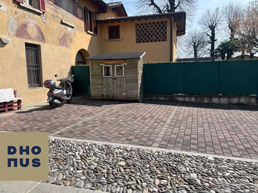 Immagine 2 di Box auto in vendita  in Via Francesco Martinengo Colleoni 35 a Ardesio