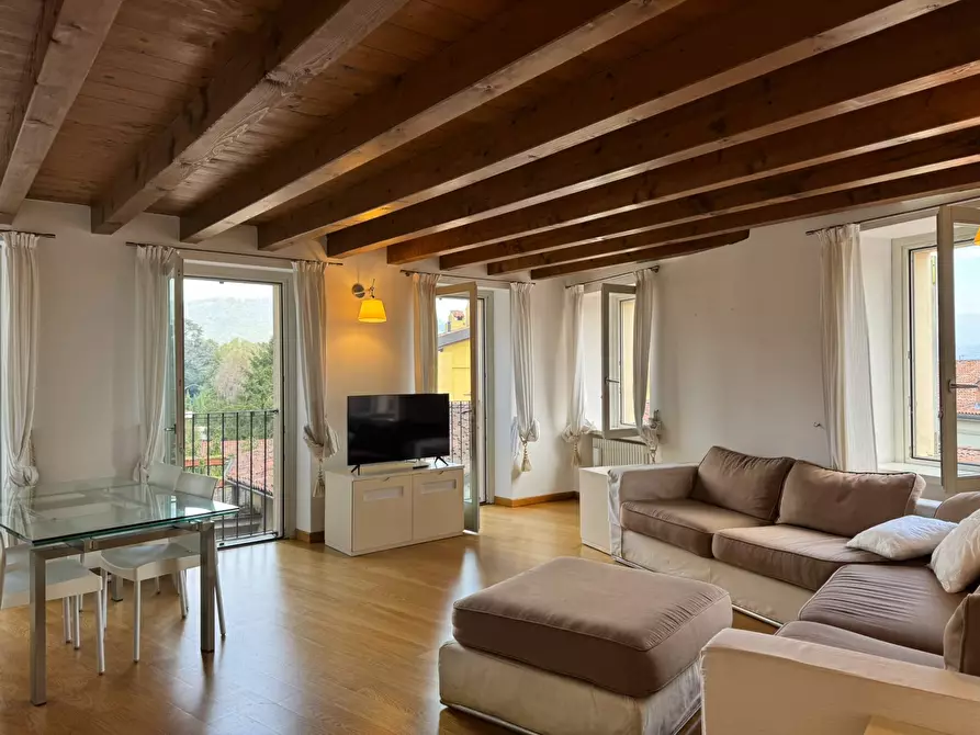 Immagine 1 di Appartamento in affitto  in VIA PIGNOLO 101 a Bergamo