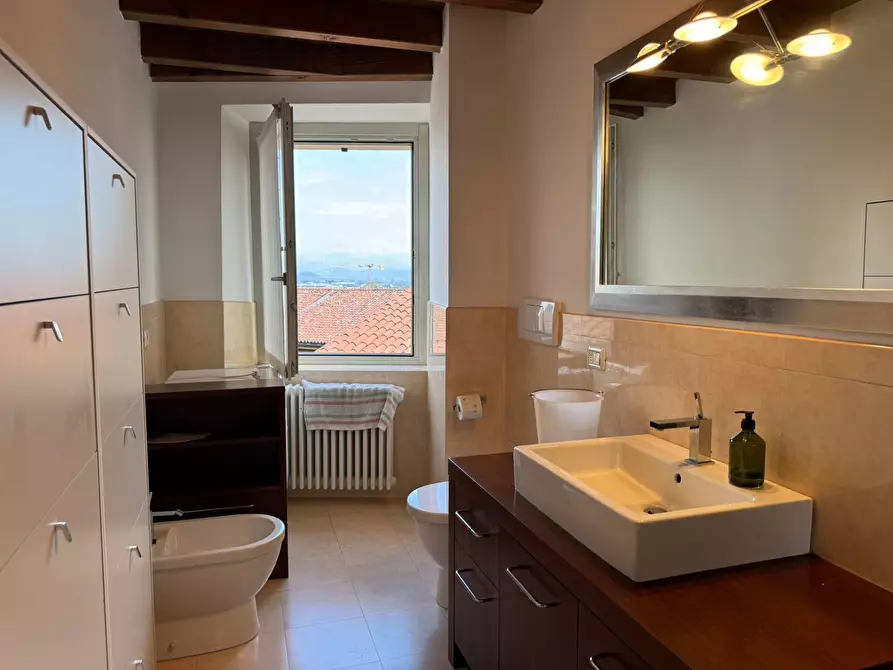 Immagine 24 di Appartamento in affitto  in VIA PIGNOLO 101 a Bergamo