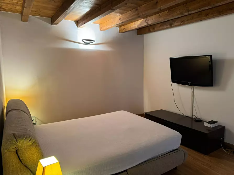 Immagine 16 di Appartamento in affitto  in VIA PIGNOLO 101 a Bergamo