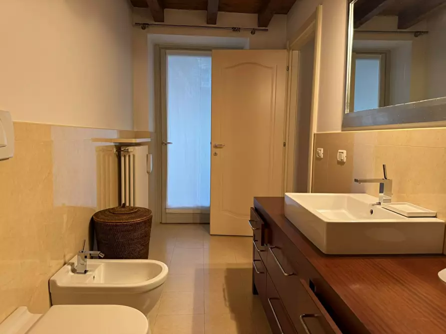 Immagine 20 di Appartamento in affitto  in VIA PIGNOLO 101 a Bergamo
