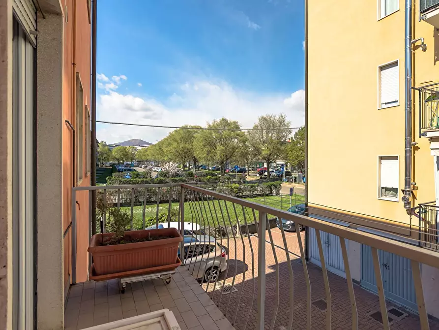 Immagine 12 di Appartamento in affitto  in VIA GALMOZZI 20 a Bergamo