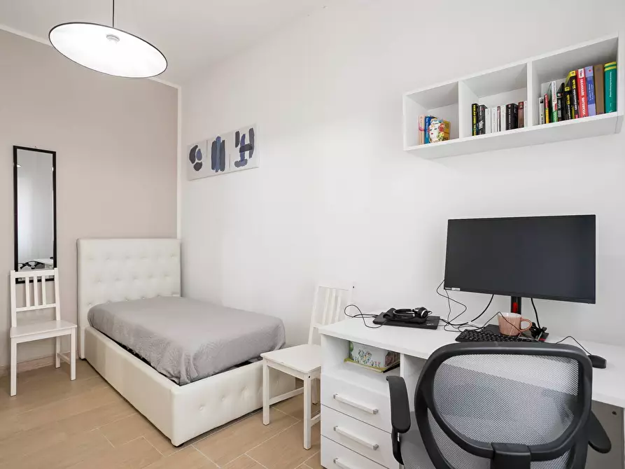 Immagine 17 di Appartamento in affitto  in VIA GALMOZZI 20 a Bergamo