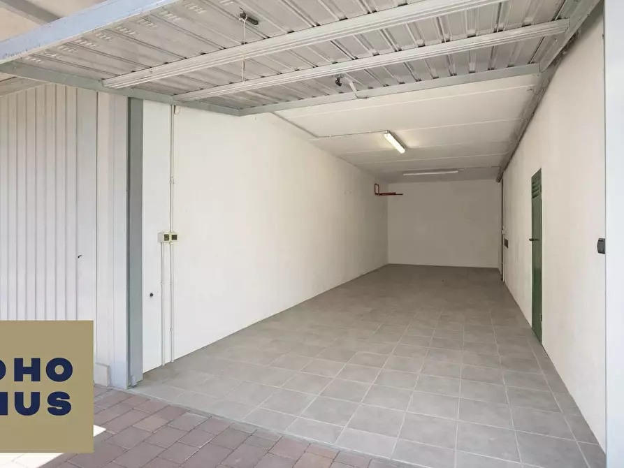 Immagine 39 di Appartamento in vendita  in Via Picasso 7 a Arcene