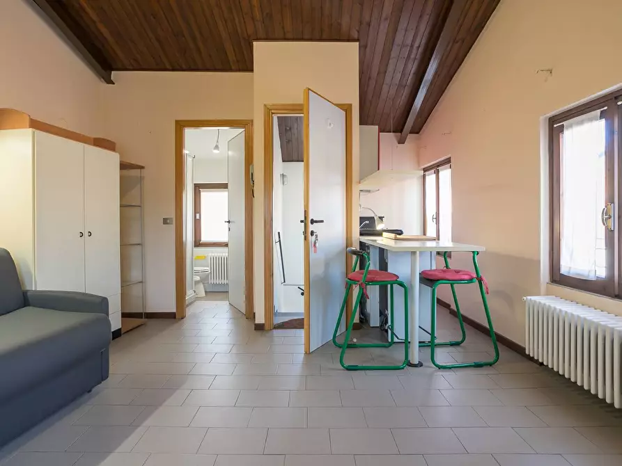 Immagine 6 di Appartamento in affitto  in Via Gamba 13 a Curno