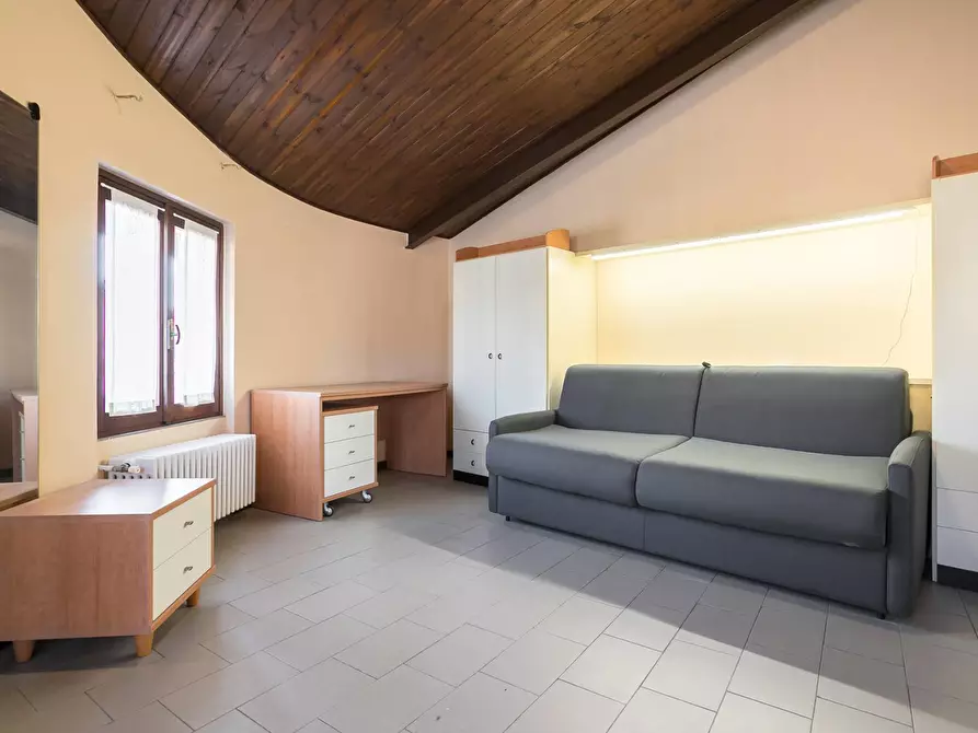 Immagine 7 di Appartamento in affitto  in Via Gamba 13 a Curno