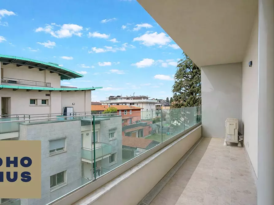 Immagine 13 di Appartamento in vendita  in Via Ponchielli 20 a Bergamo
