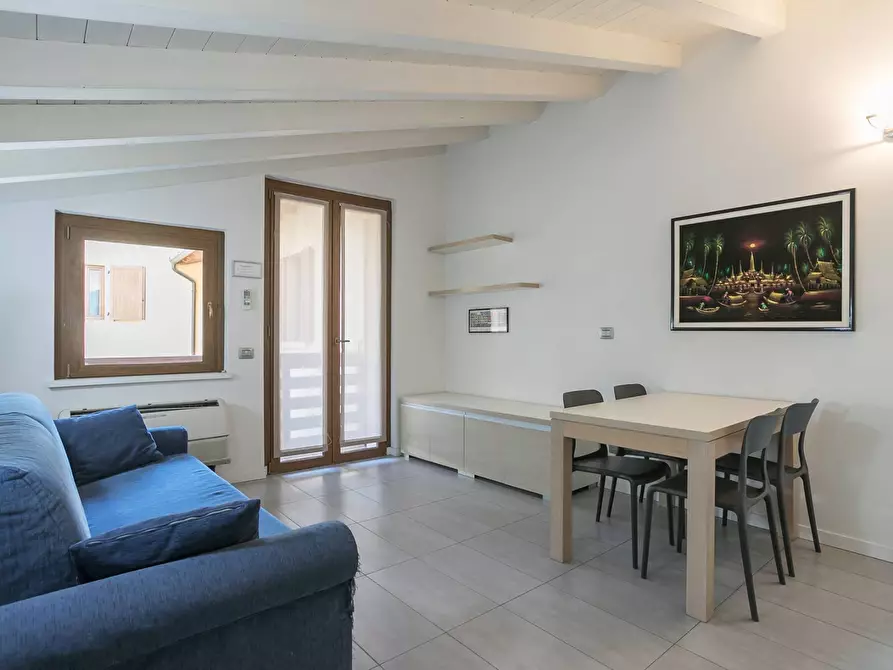 Immagine 1 di Appartamento in affitto  in via Francesco Martinengo Colleoni 35 a Scanzorosciate