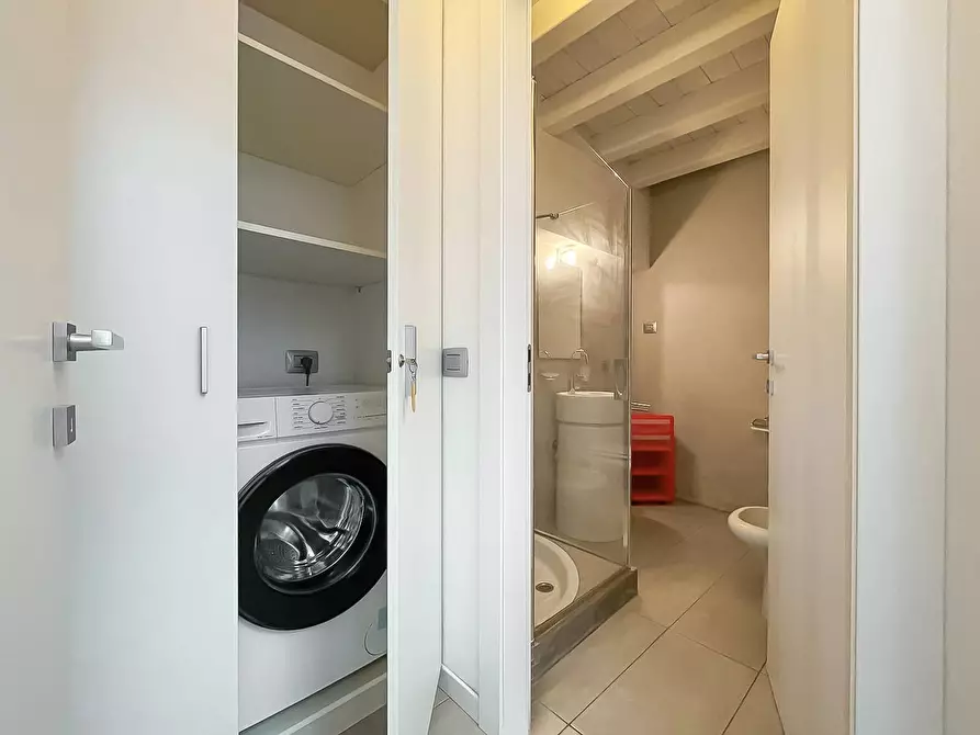 Immagine 13 di Appartamento in affitto  in via Francesco Martinengo Colleoni 35 a Scanzorosciate