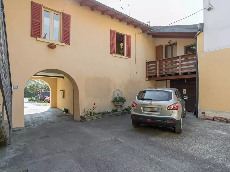 Immagine 18 di Appartamento in affitto  in via Francesco Martinengo Colleoni 35 a Scanzorosciate