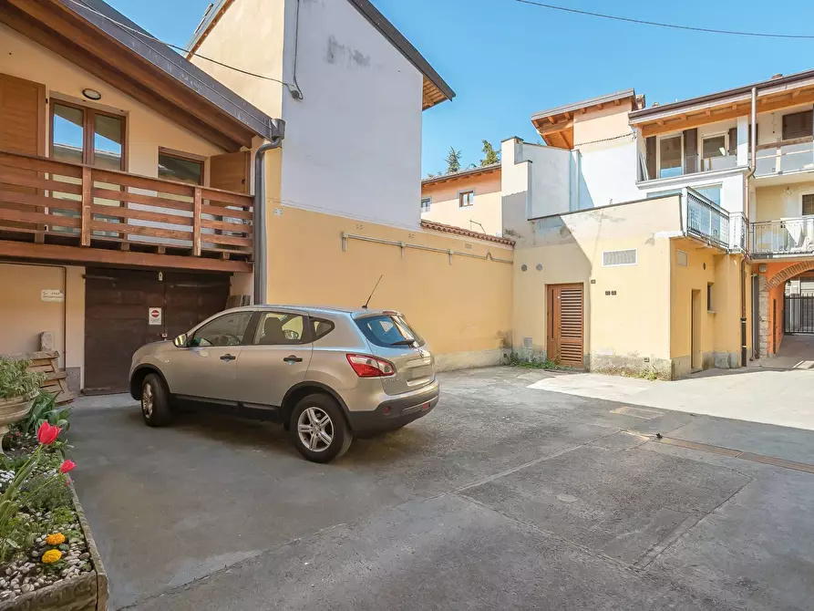Immagine 19 di Appartamento in affitto  in via Francesco Martinengo Colleoni 35 a Scanzorosciate