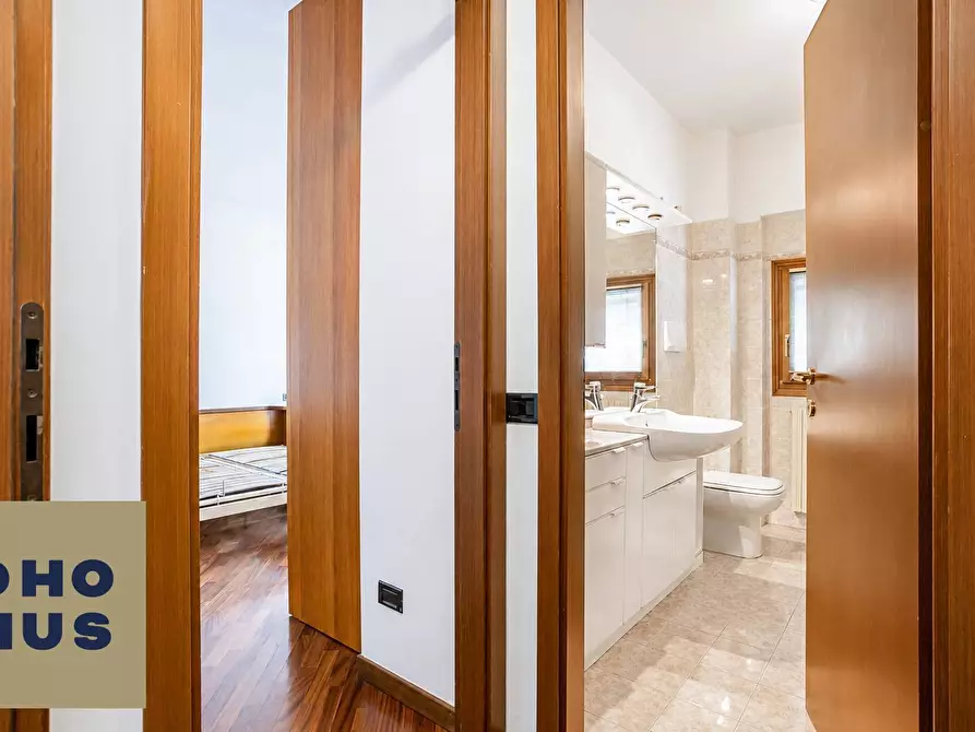 Immagine 15 di Appartamento in vendita  in Via Borgo Palazzo 97 a Bergamo