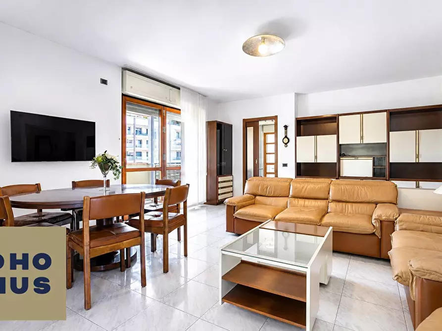 Immagine 8 di Appartamento in vendita  in Via Borgo Palazzo 97 a Bergamo