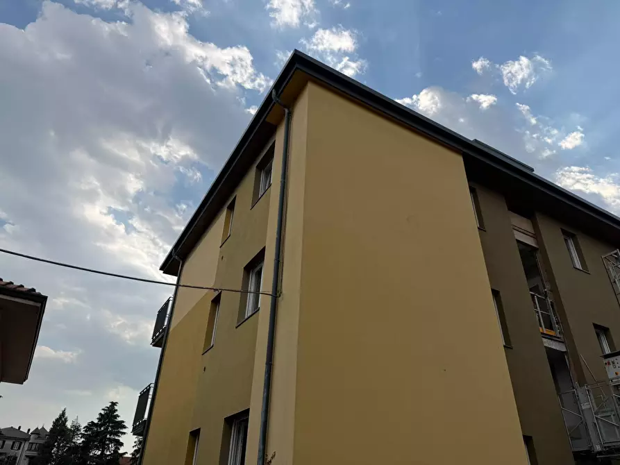 Immagine 14 di Appartamento in affitto  in via Ca' Martinoni 5/7 a Almenno San Salvatore