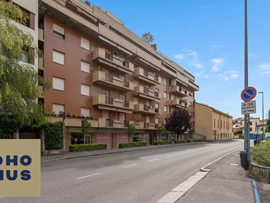 Immagine 13 di Locale commerciale in vendita  in Via Fratelli Calvi 10 c a Bergamo