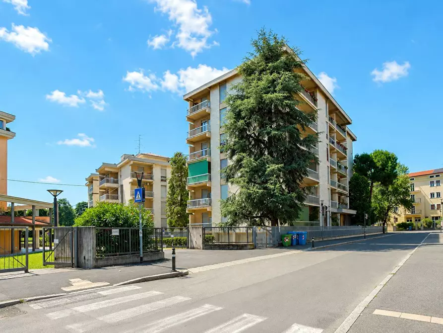 Immagine 19 di Appartamento in affitto  in VIA INNOCENZO XI 8 a Bergamo