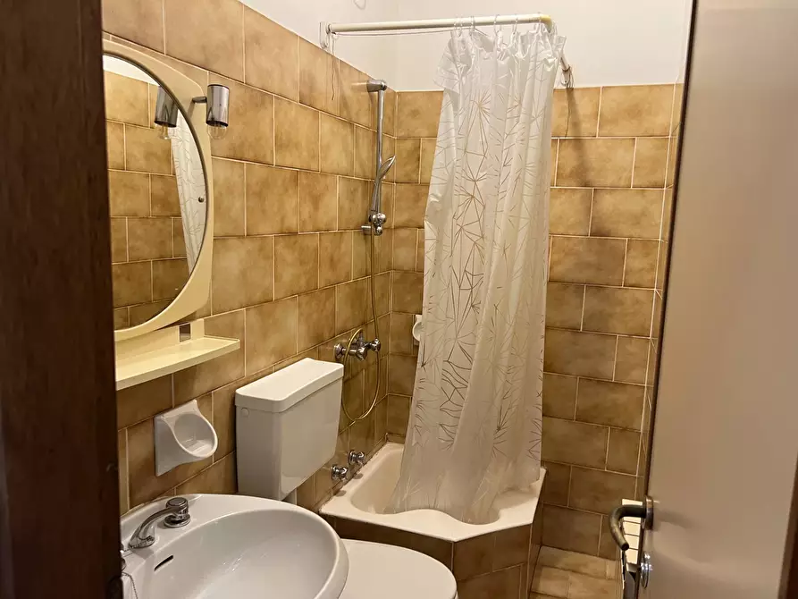 Immagine 15 di Appartamento in affitto  in via papa giovanni xxiii 67 a San Pellegrino Terme