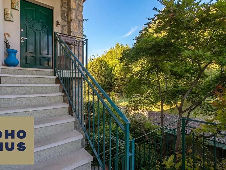 Immagine 3 di Villa in vendita  in Via Strada Vecchia 17 a Bergamo