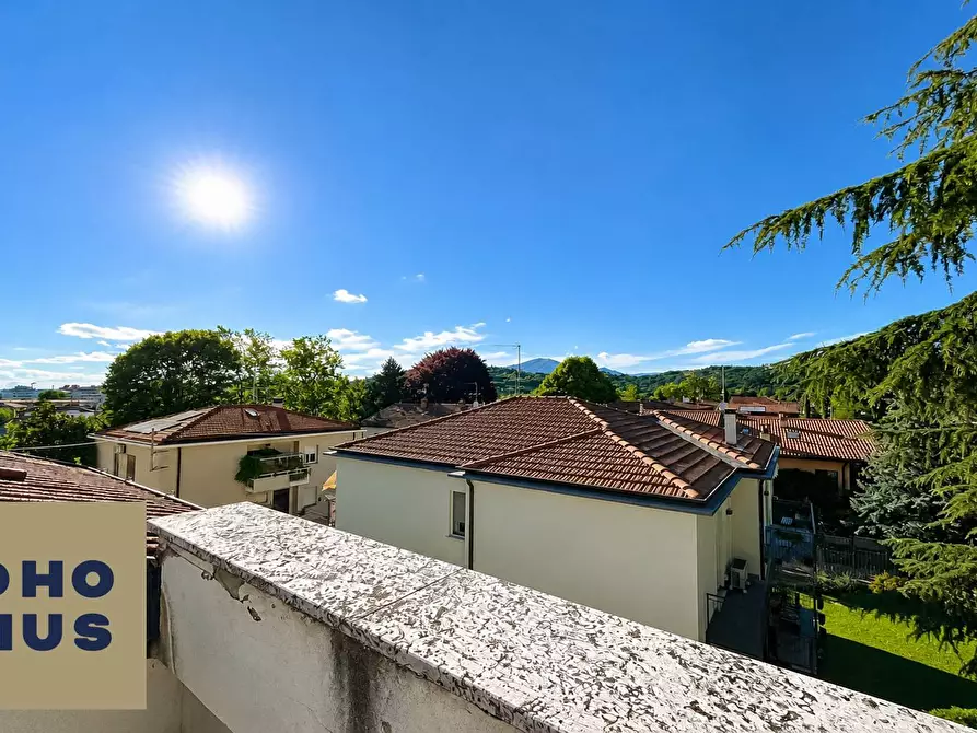 Immagine 35 di Villa in vendita  in Via Strada Vecchia 17 a Bergamo