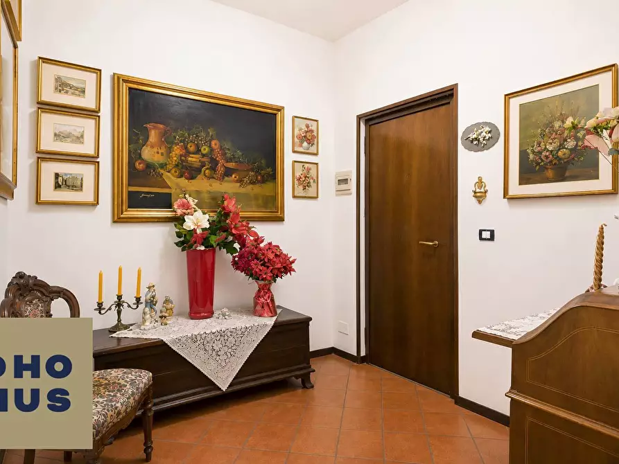 Immagine 2 di Appartamento in vendita  in Via Sempione 25 a Bergamo