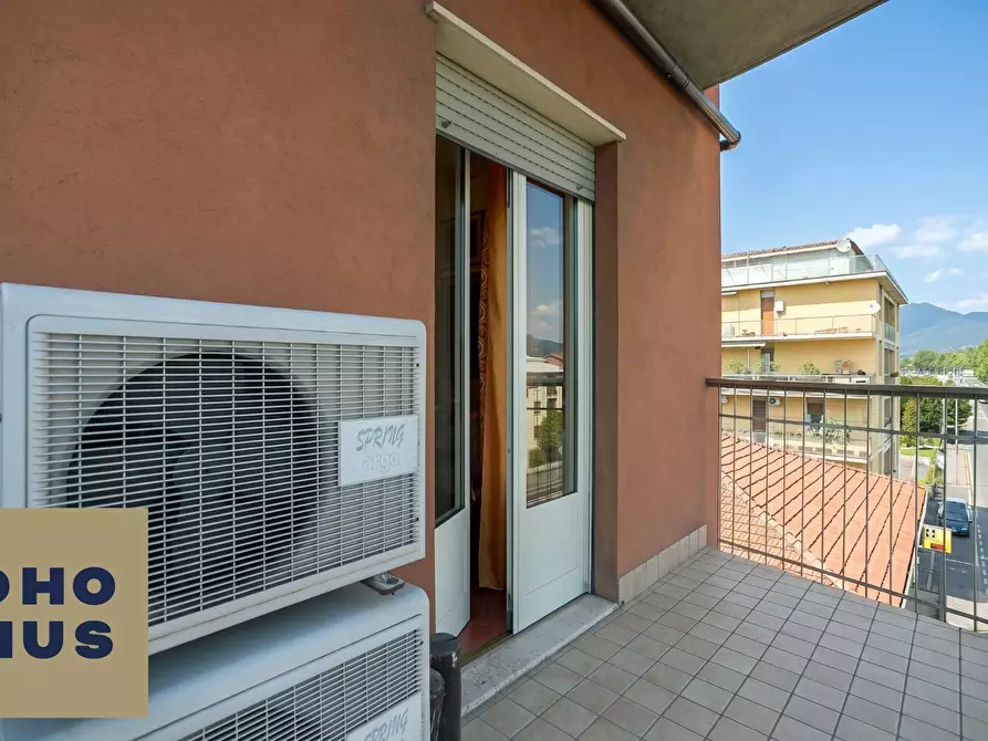 Immagine 7 di Appartamento in vendita  in Via Sempione 25 a Bergamo